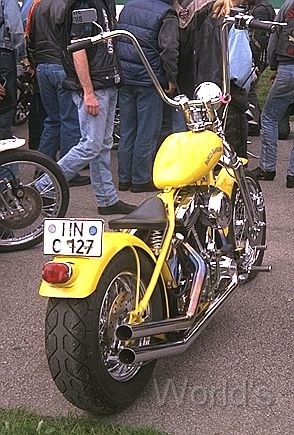 Custom 004.jpg